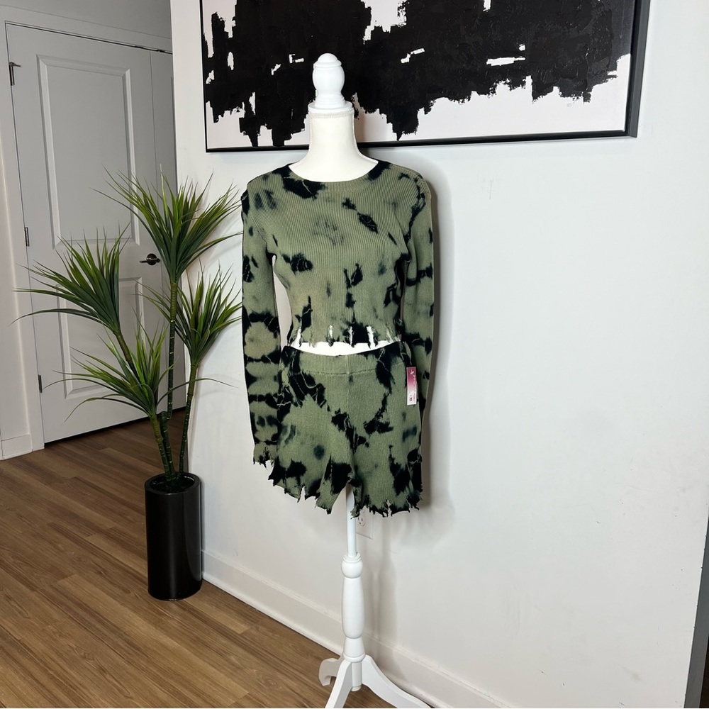 Green and Black 2-Piece Rugged Short Set